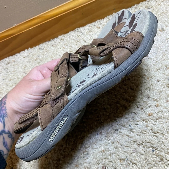 Merrell Brown Sandals - Picture 2 of 4